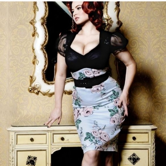 Deadly Dames Floral Dress, BNWT, Size XS - Picture 1 of 7